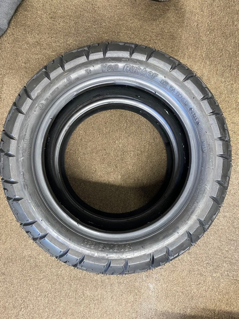 限定値下げ　モンキー125 jb05 2025年式　純正タイヤ