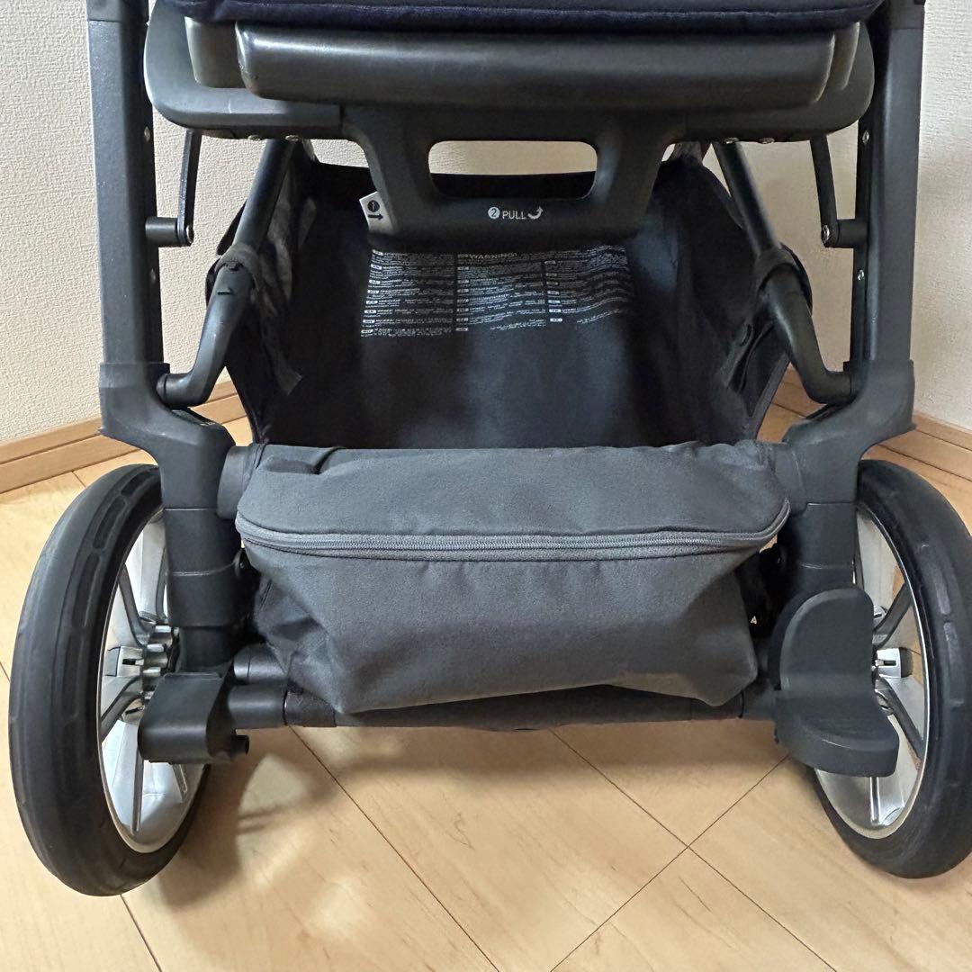 INGLESINA 　APTICA アプティカ　ベビーカー