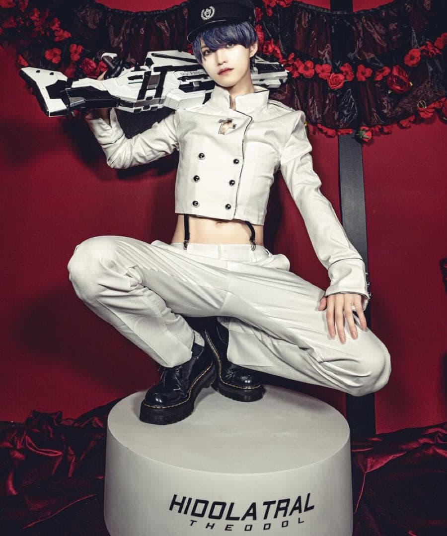 【HIDOLATRAL THEODOL】拘束十字架軍服ジャケット WHITE