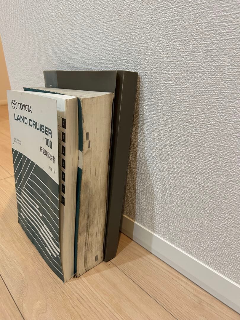 ランクル100 修理書　新型車解説書　配線図集　ランドクルーザー　３点セット