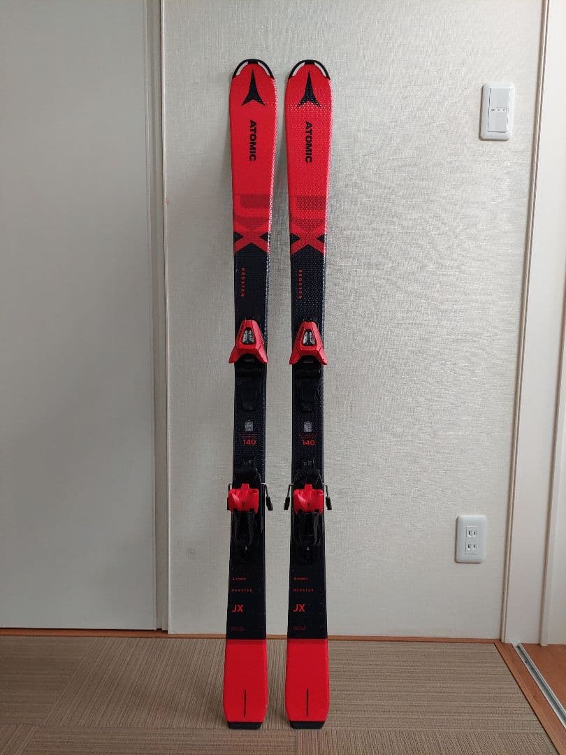 Atomic レッドスターJX スキー板