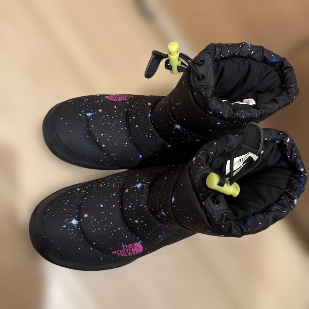xgirl　THE NORTH FACE 宇宙柄ブーツ 女性用