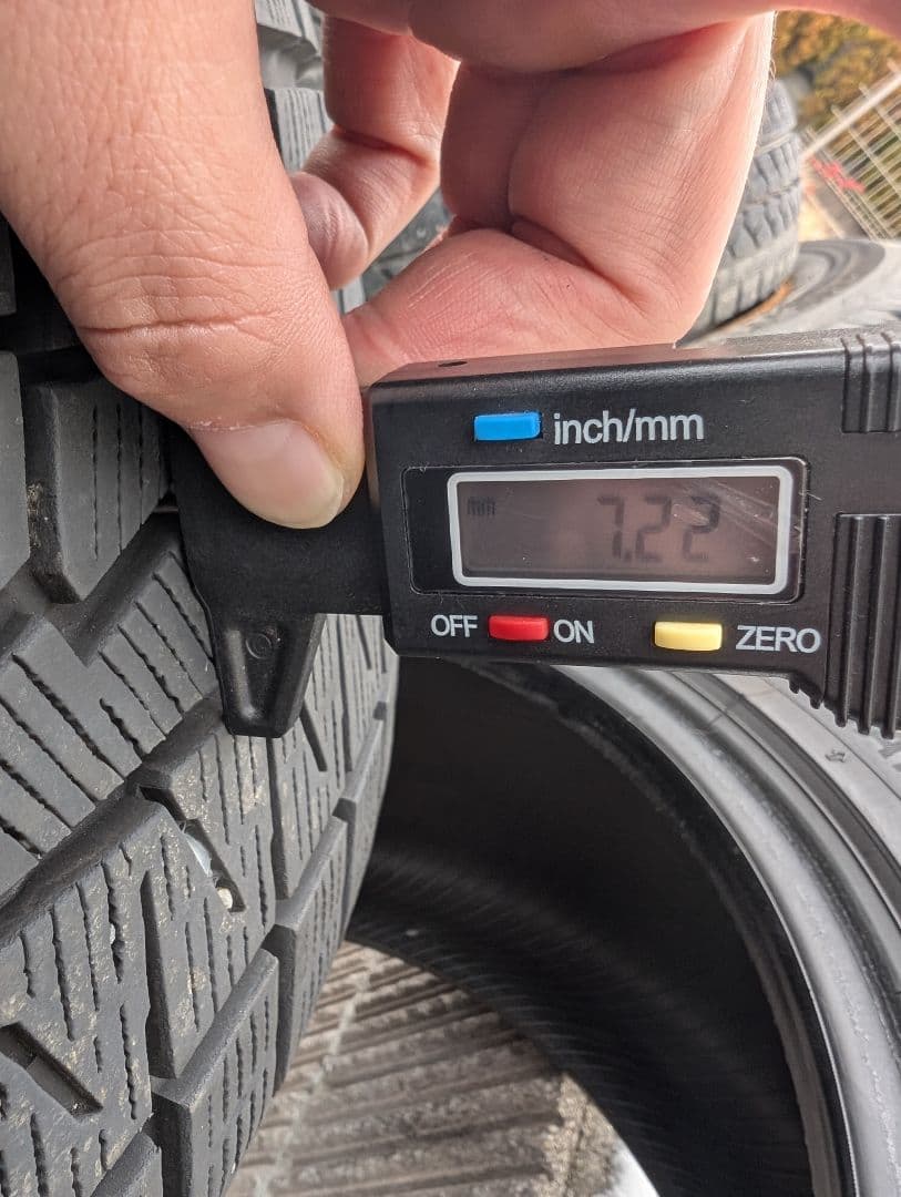 225/45r18 YOKOHAMA　はとさん