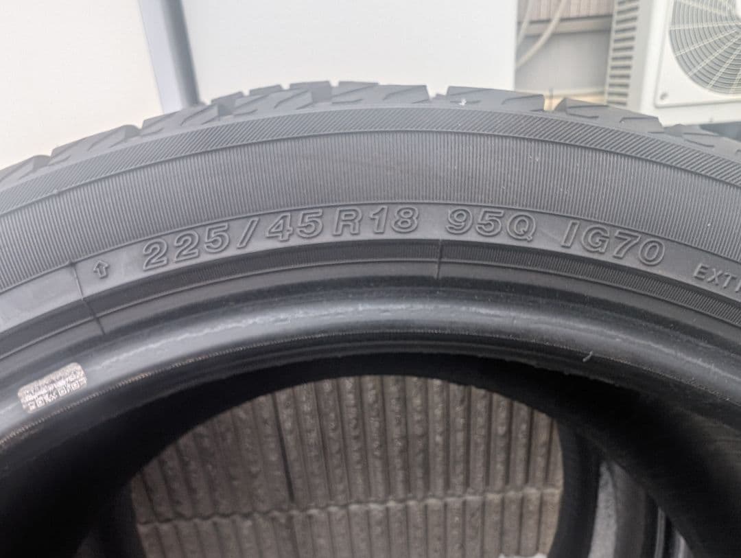 225/45r18 YOKOHAMA　はとさん