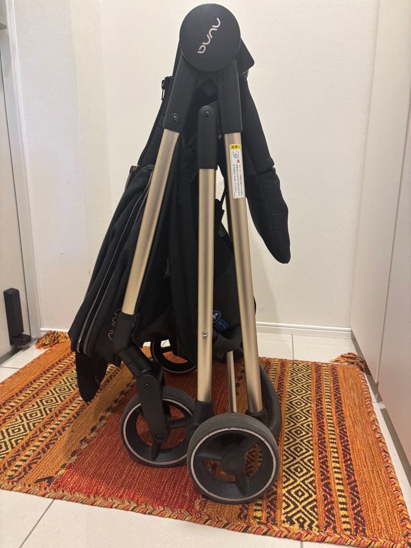 NUNA ixxa ベビーカー リベテッドローズ【廃盤】