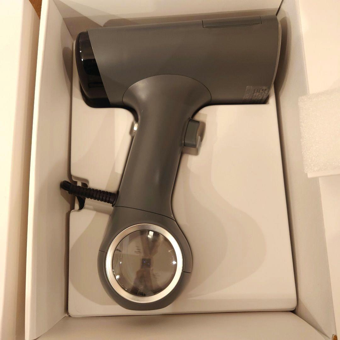 モルス 真空吸着式衣類スチーマー　morus V6