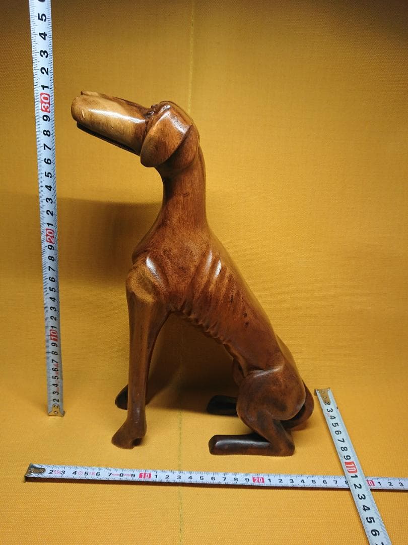 犬　木彫　グレーハウンド　オブジェ　置物　インテリア　工芸品　美術品　A2650