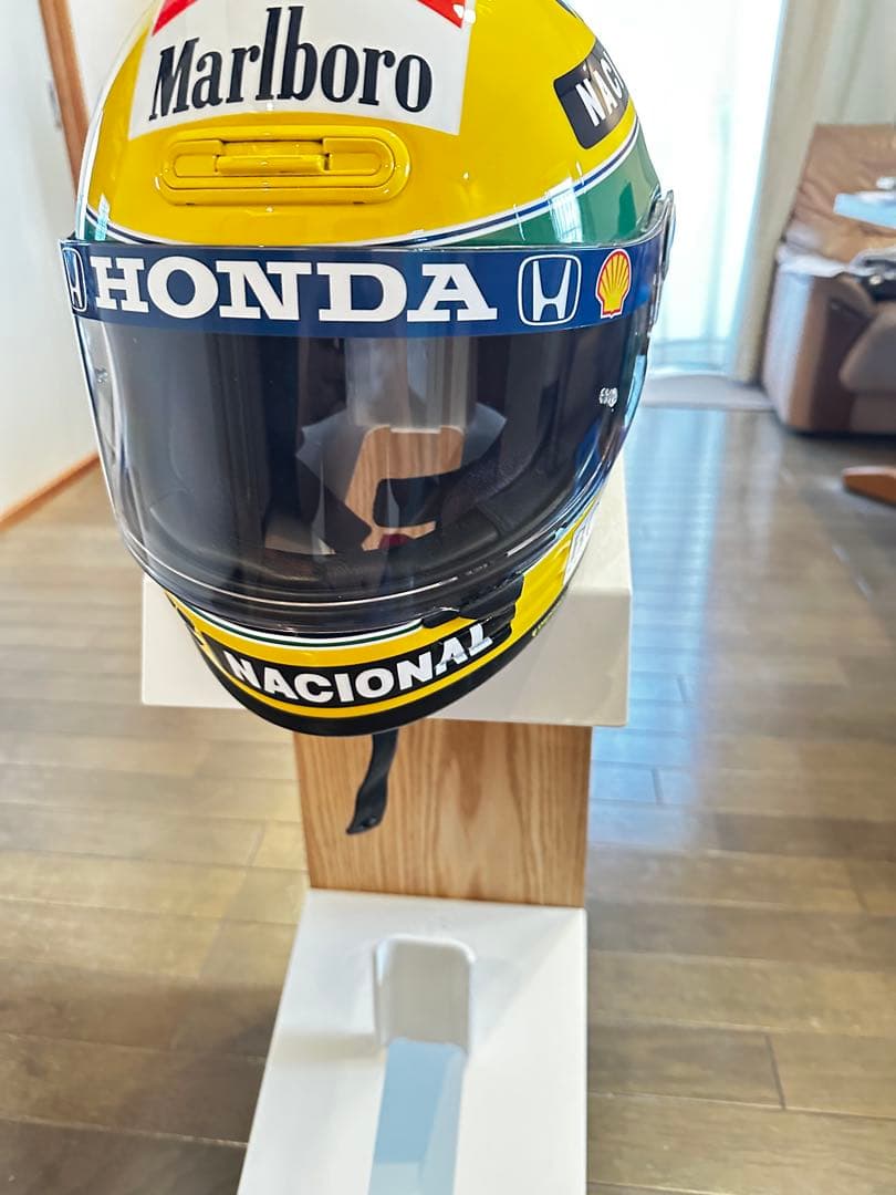 アイルトンセナ　ヘルメット