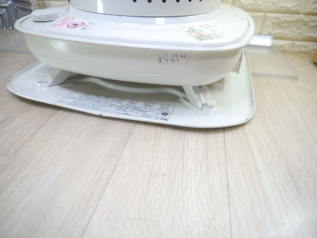 送料無料❤2014年 コロナ/CORONA ホワイト 石油ストーブ 安全ガード