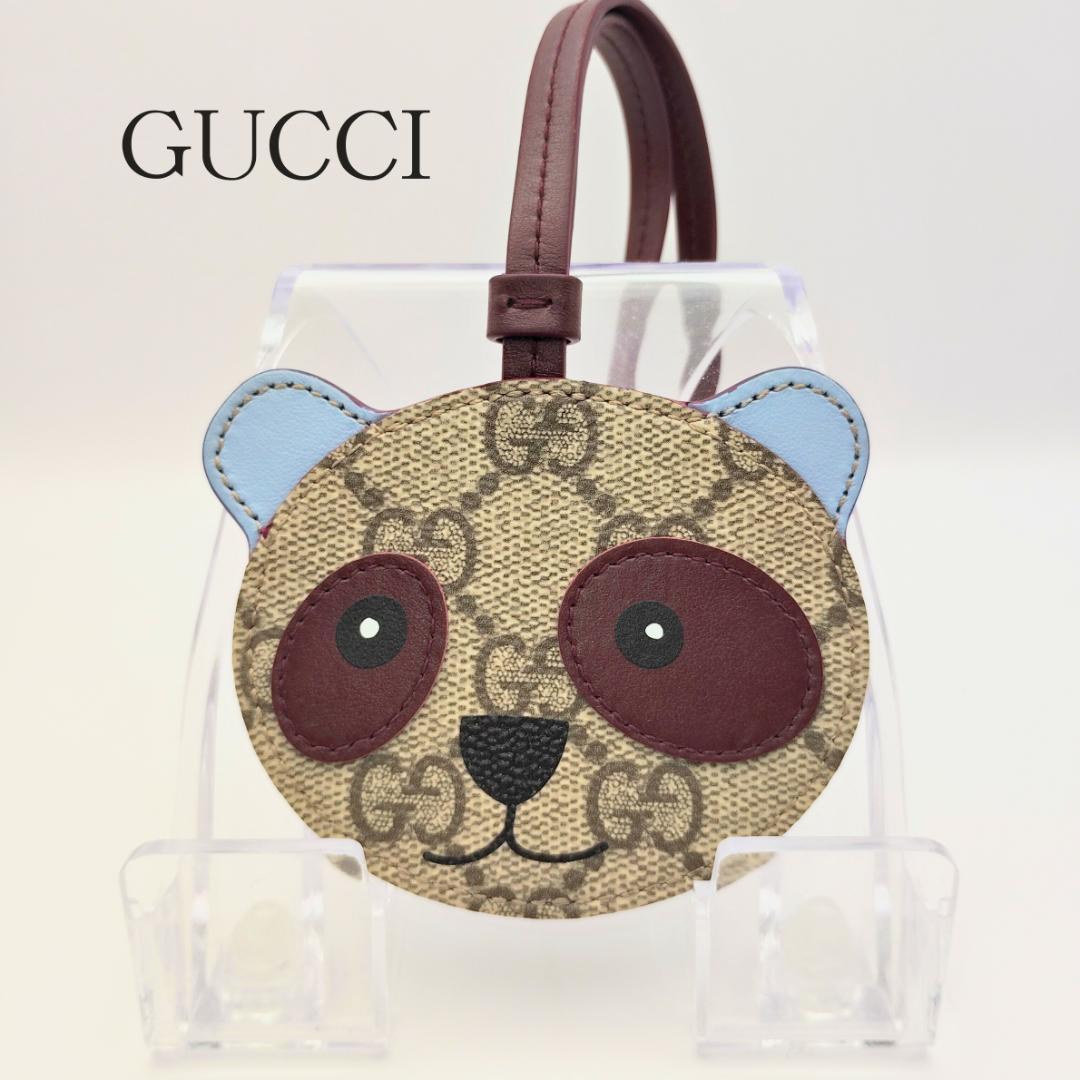 【美品】GUCCI 　グッチ　パンダデザイン　バックチャーム　キーホルダー