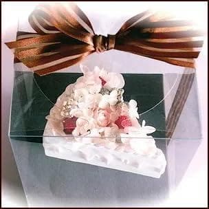 プリザーブドフラワーイチゴ☆♬ ショートケーキ ラズベリー ギフトケース付き ✿
