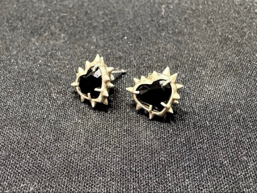 アクセサリー chigo Punk Heart Earring Onyx silver925