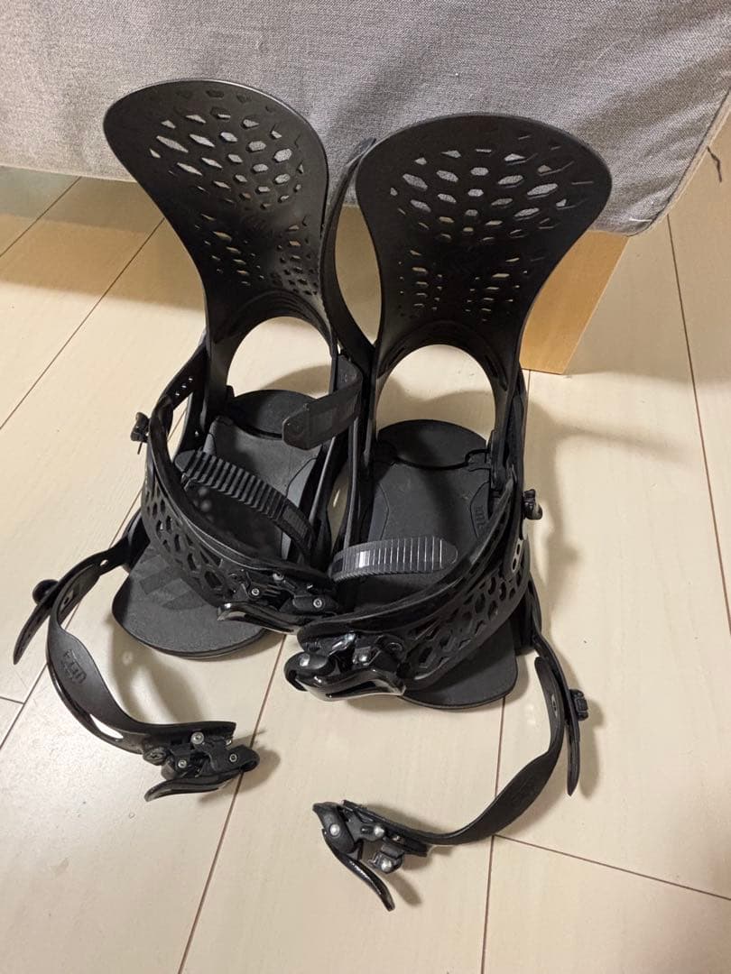 【美品】FLUX スノーボードビンディング ブラック