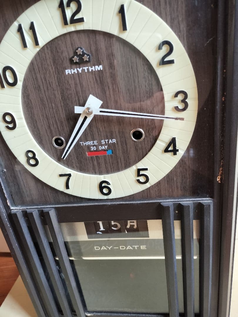 RHYTHM THREE STAR 掛時計 30日巻き