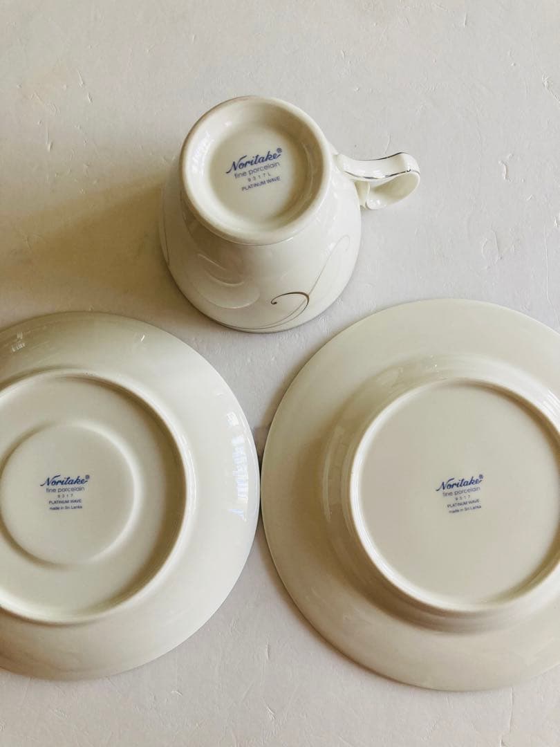 未使用◆ノリタケ　プラチナウェイブ　トリオ　4客セット12ピース
