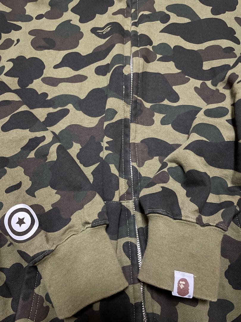 BAPE 迷彩サメフードパーカー Lサイズ