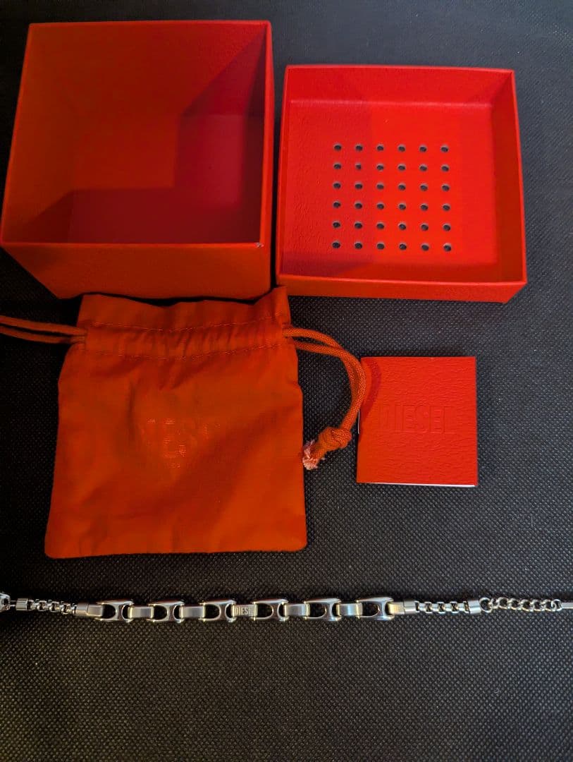 DIESEL 未使用美品グレン期現行モデル チェーンブレスレット