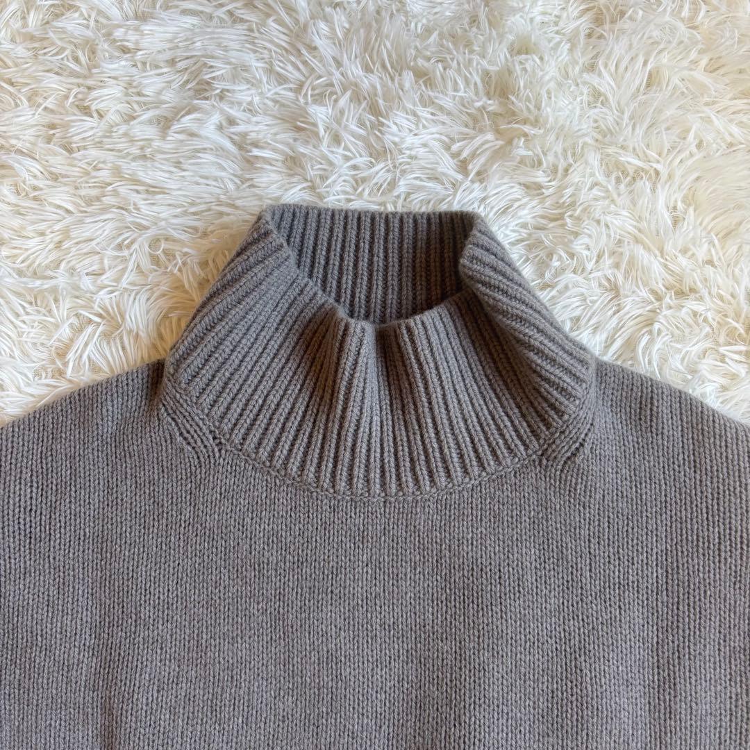 近年 美品✨ ギャルリーヴィー ファインウール ハイネック プルオーバー