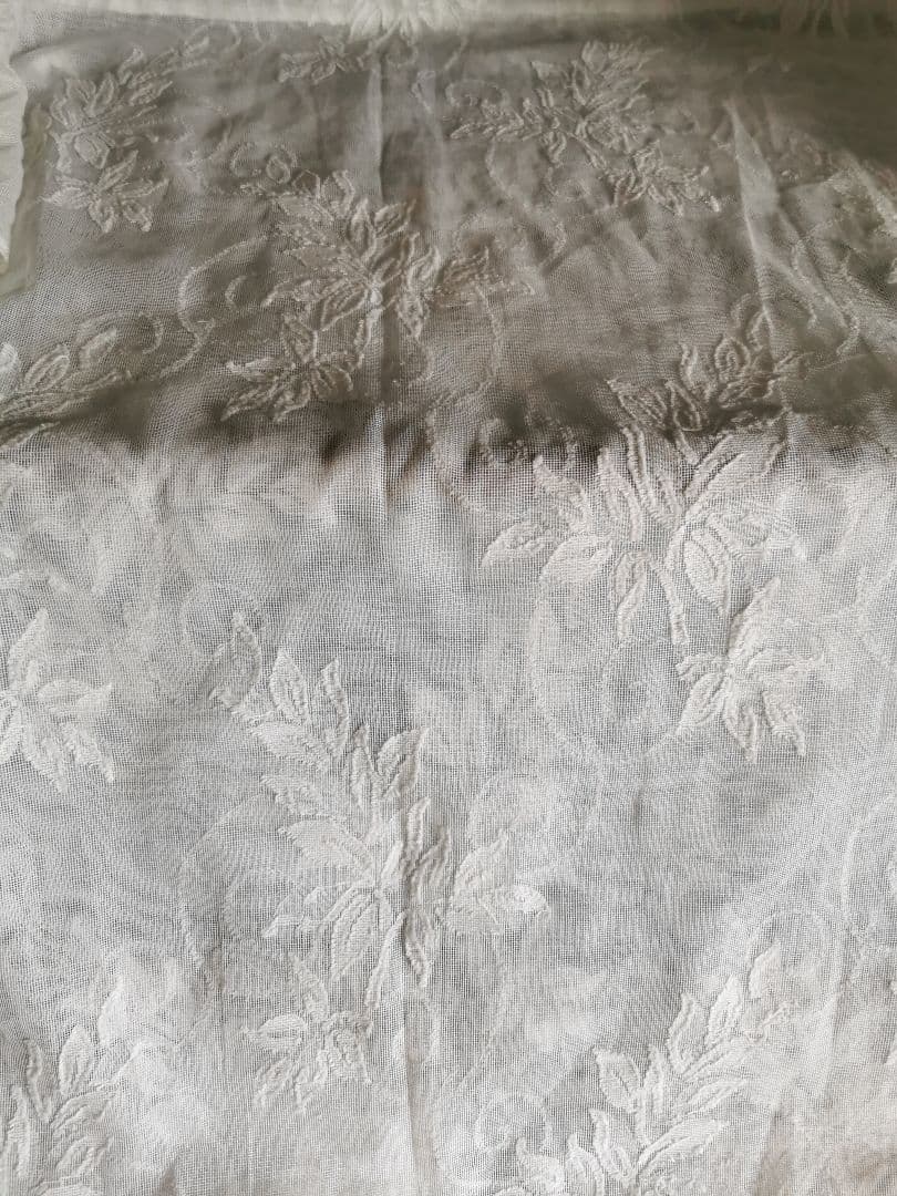 ヴィンテージ至高マドラスレース 鉄仙/百合風リーフ草紋様 コットンカーテンパネル