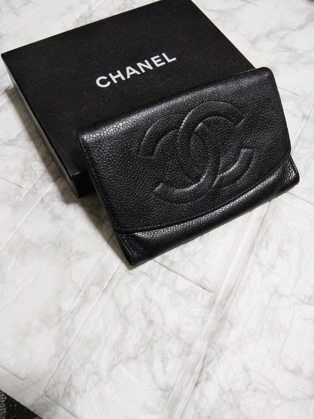 【綺麗】シャネル キャビア デカココマーク中財布
