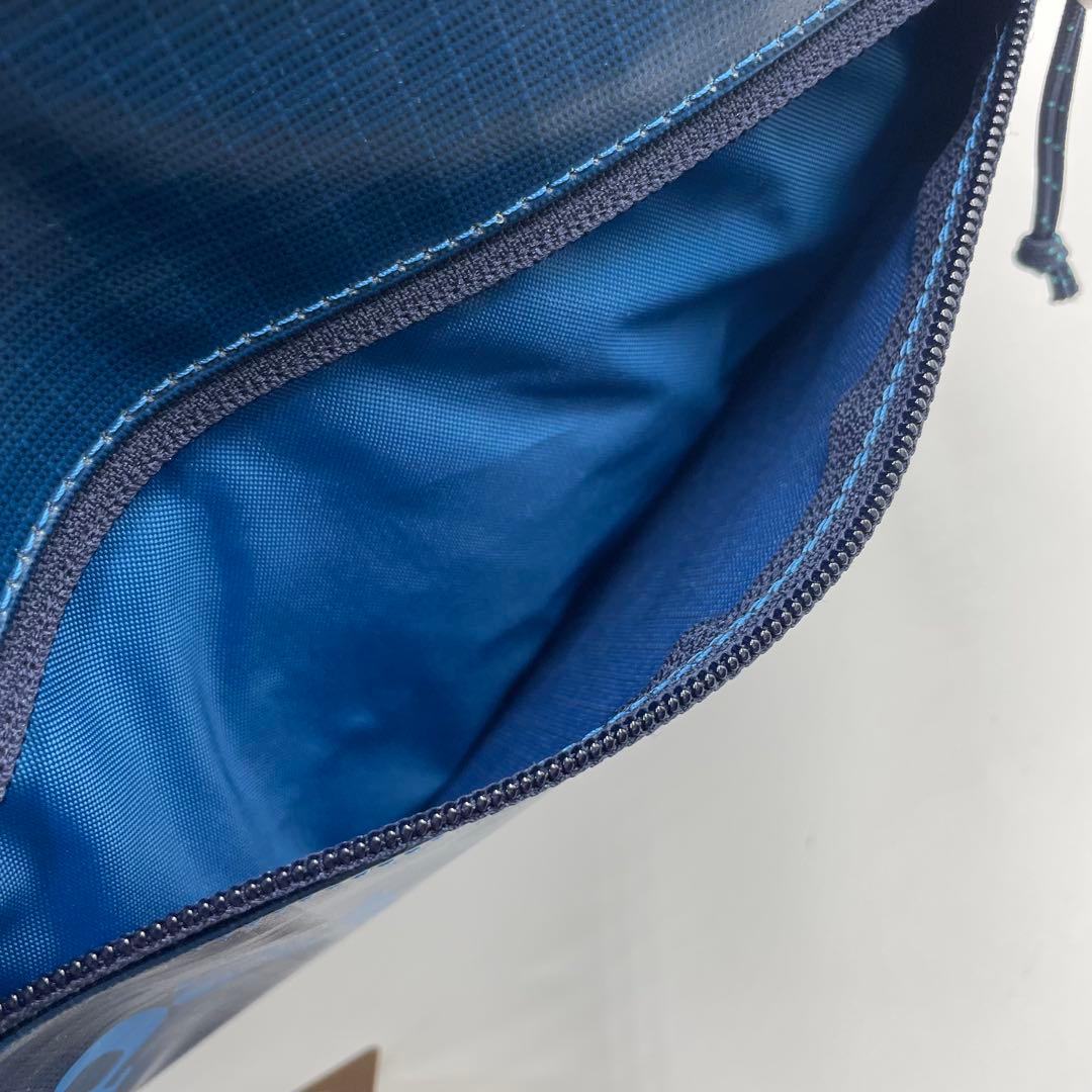 【新品未使用　廃盤品　激レア】パタゴニア　ブラックホール　メッセンジャーバッグ