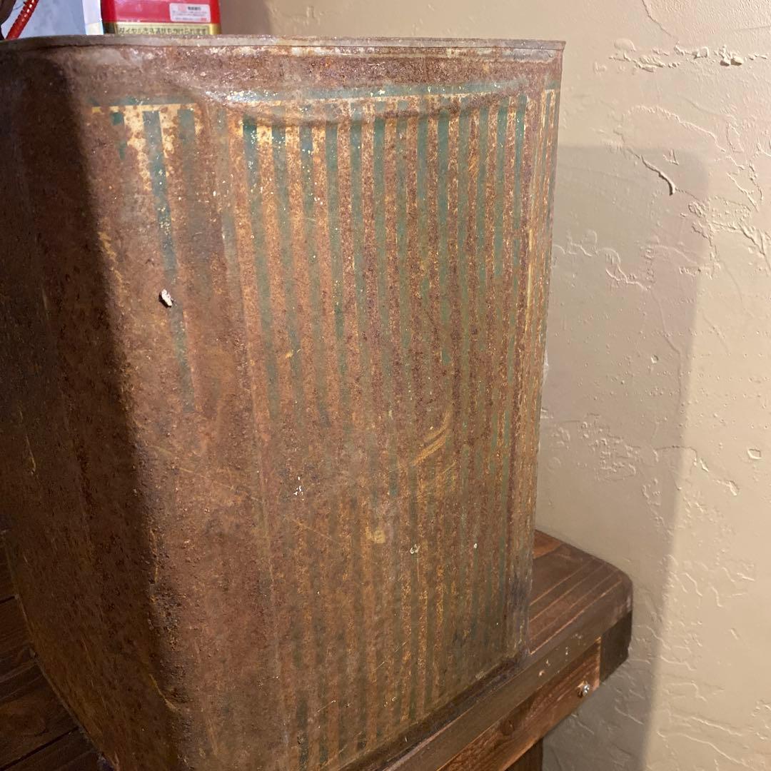 ヴィンテージ　モービルオイル缶　当時物