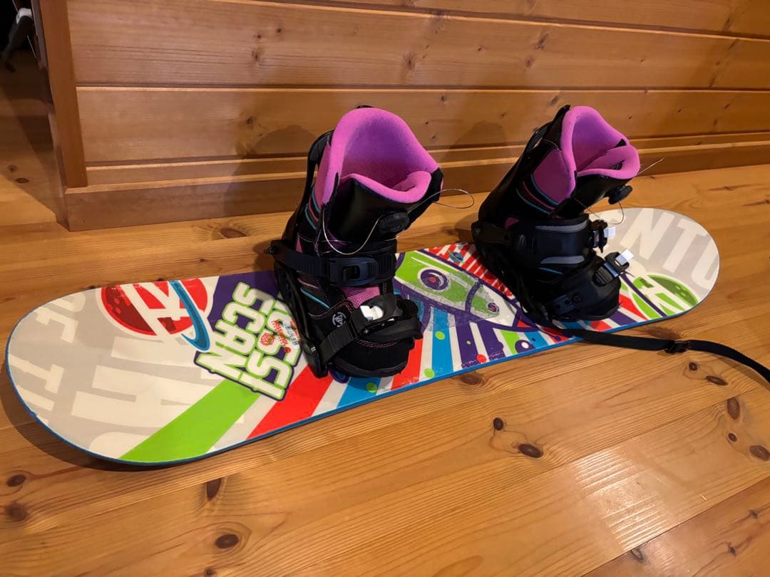 ロシニョールキッズスノーボード ビンディング 、ブーツ 、リーシュコードセット