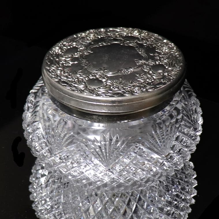 オールド・バカラ 純銀装飾蓋物 シルバー925 パウダーケース ボンボニエール