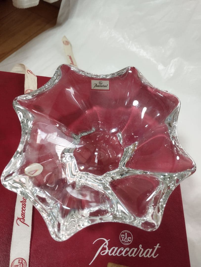 古い　Baccarat クリスタル　灰皿
