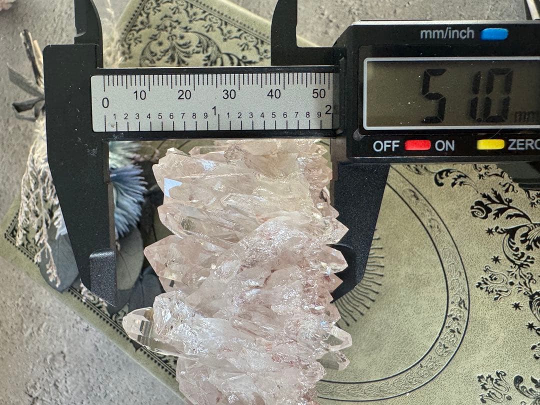 美しすぎる　ピンクレムリアンクラスター　コロンビア　ピンク　レムリアン