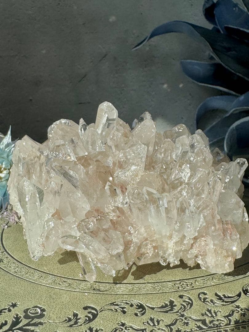 美しすぎる　ピンクレムリアンクラスター　コロンビア　ピンク　レムリアン