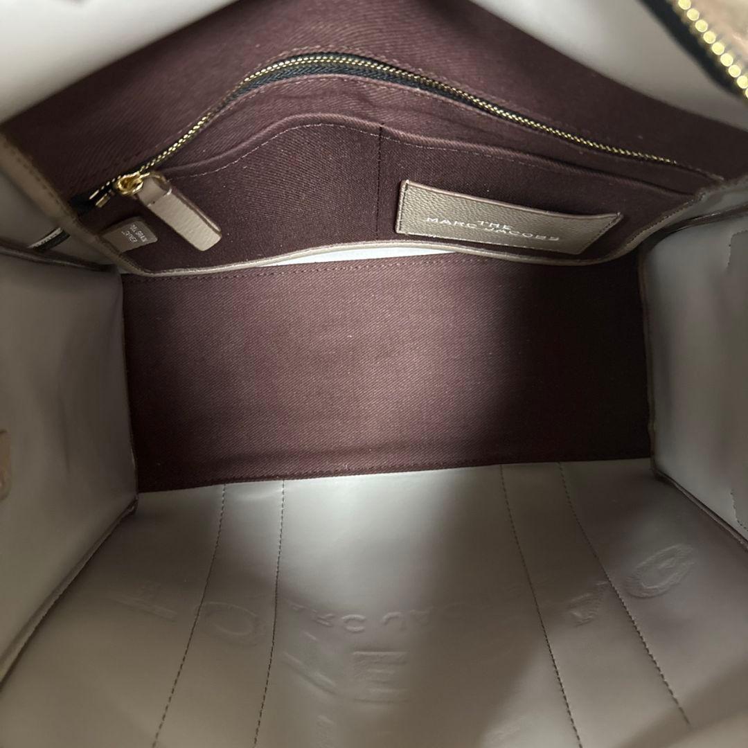 新品未使用✮MARC JACOBS マークジェイコブス トートバッグ ミディアム