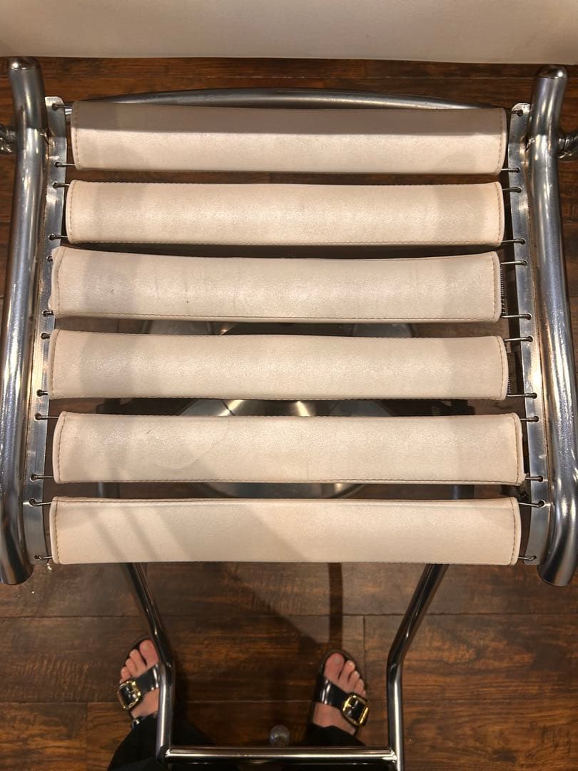 タカラベルモントBRIDGE美容室シャンプーイス高さ調整自在ホワイト白系