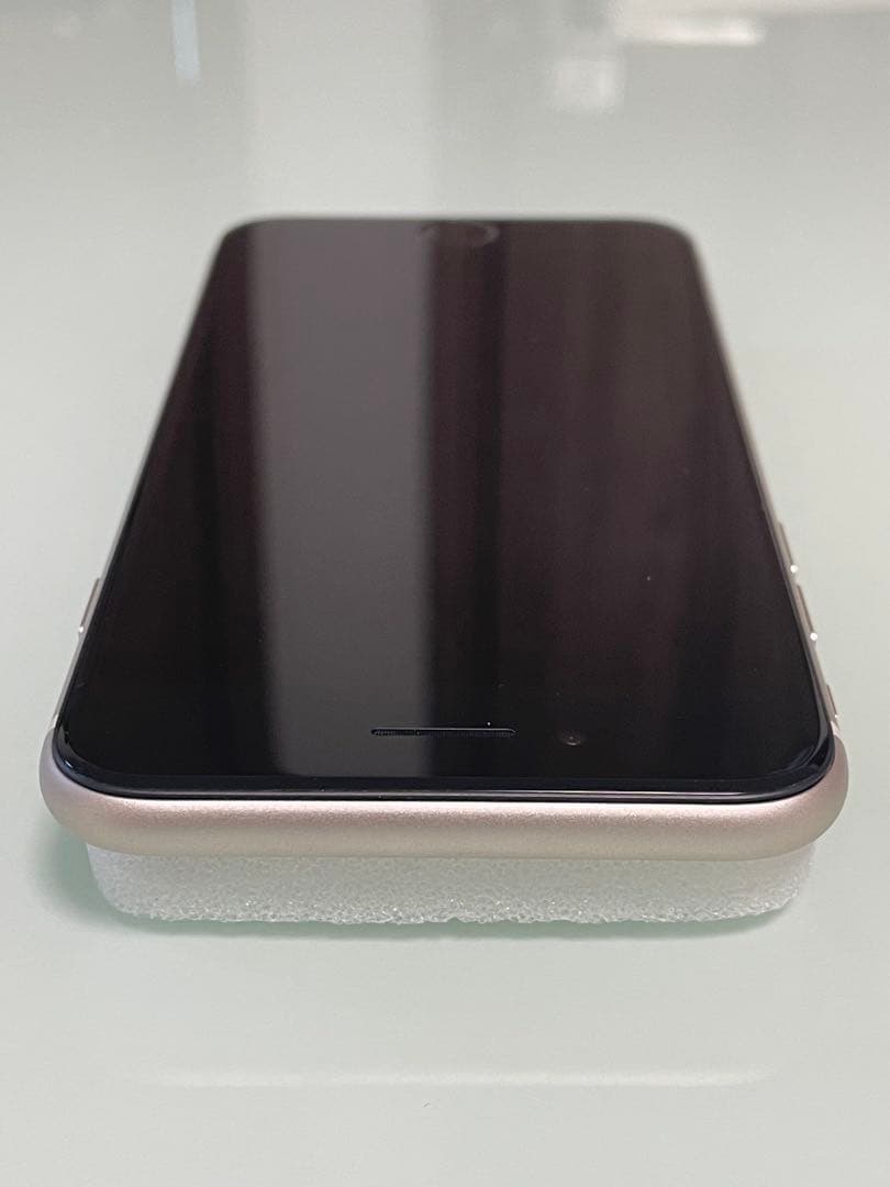 iPhone SE 第3世代 64gb スターライト バッテリー100%