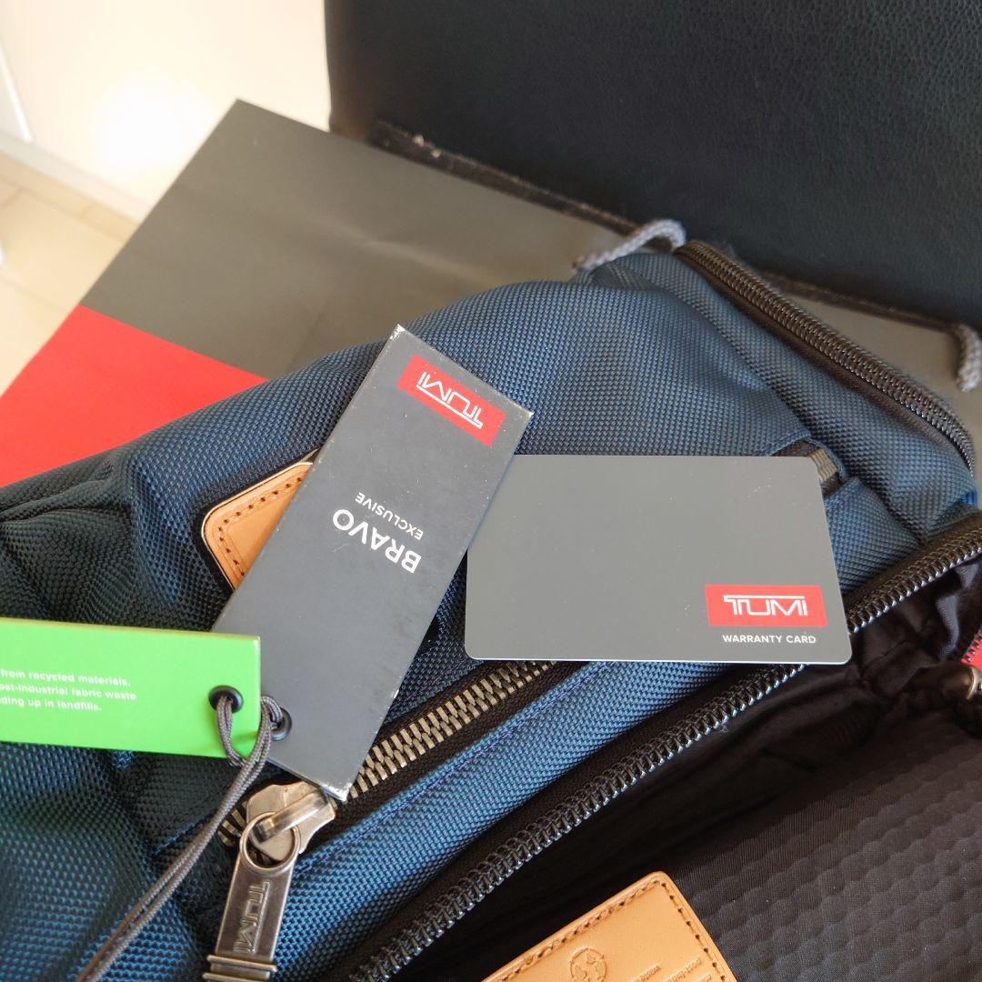 【正規品超美品】TUMI 232399NVYRE ケリー スリングバッグ