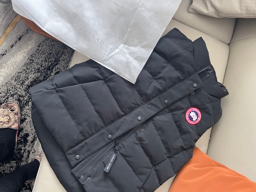 あんな　新品  フリースタイル ベスト 2836L