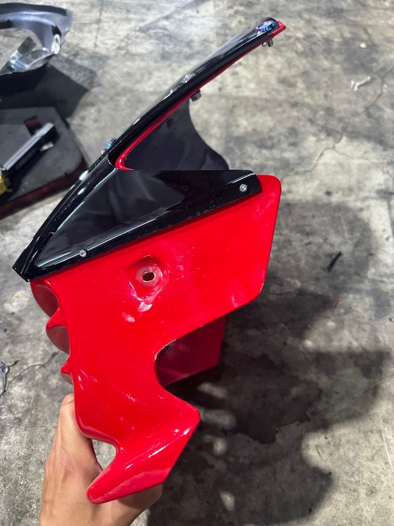 180パイ　汎用ビキニカウル　美品