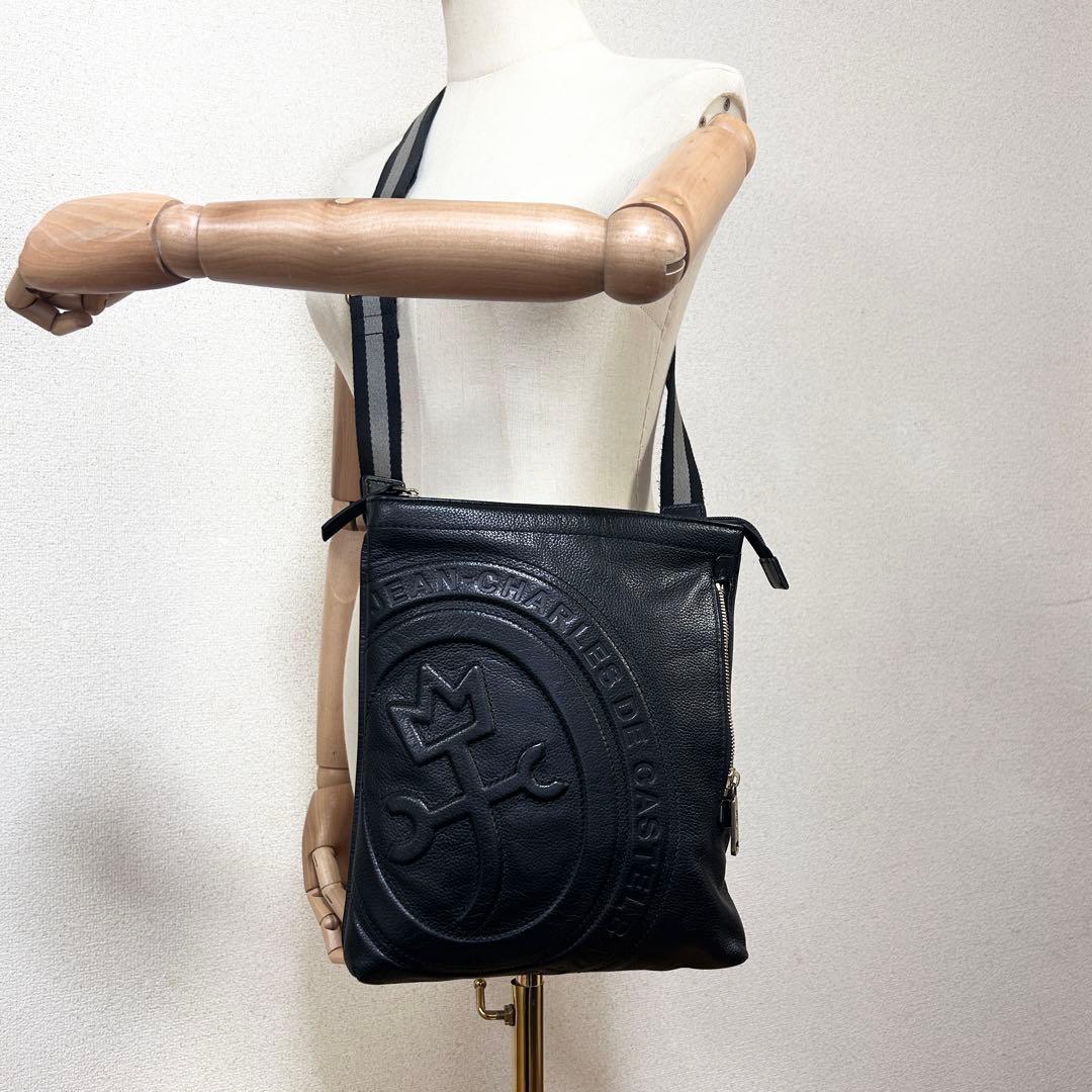 A786【良品】カステルバジャック レザー メッセンジャーバッグ 黒 大判ロゴ