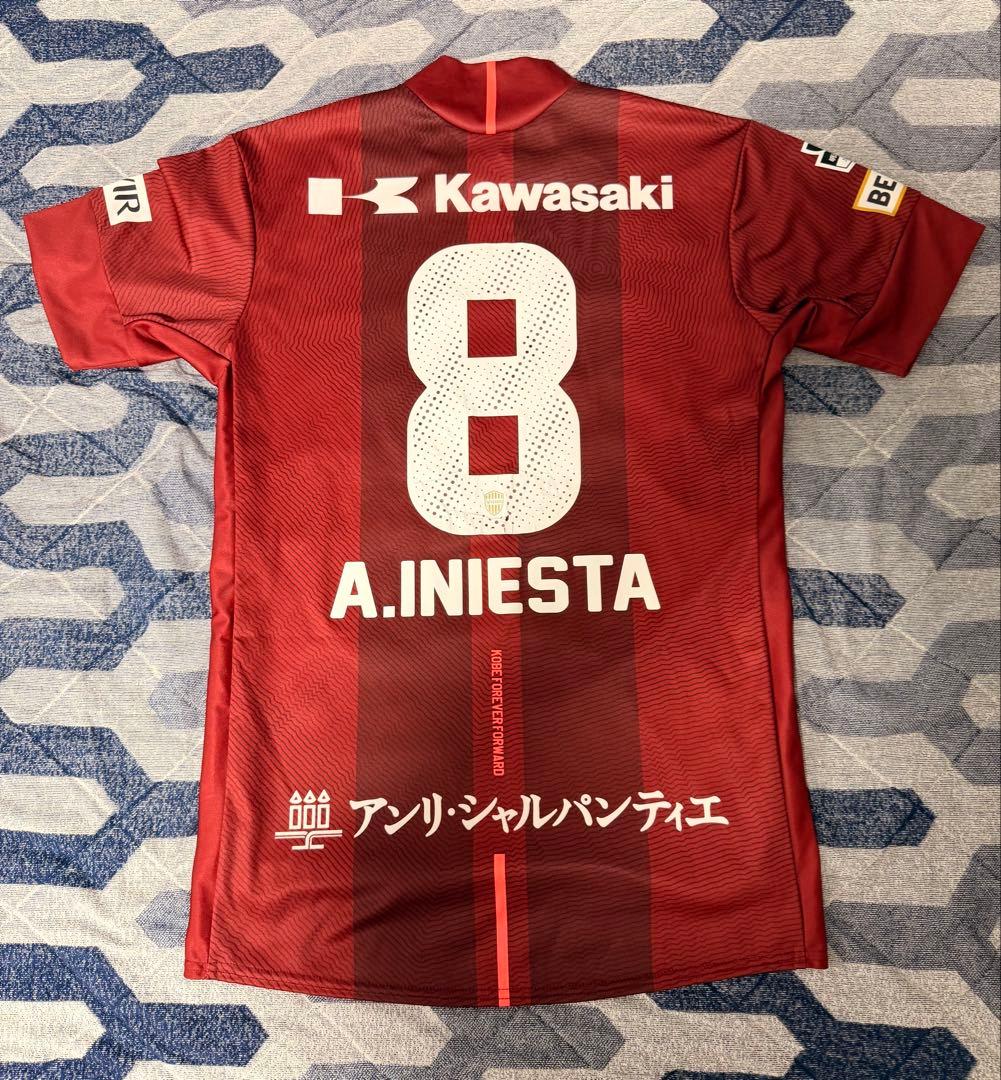 加入初年度　ヴィッセル神戸 2018 イニエスタ ホームユニフォーム（Lサイズ）