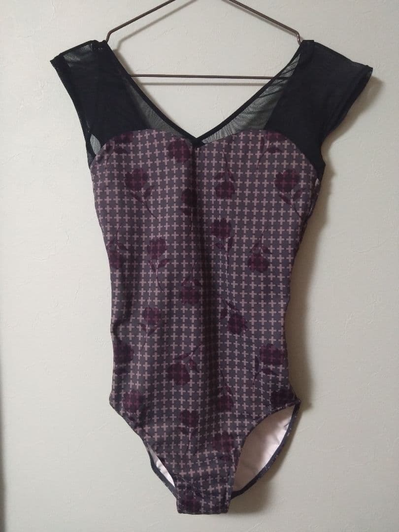 stina レオタード　Lサイズ　高田茜