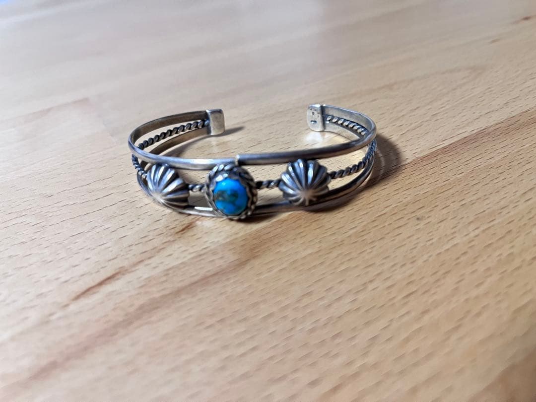 ラ*ー様 ターコイズバングル アポロ シルバーバングル 925 インディアンジュ
