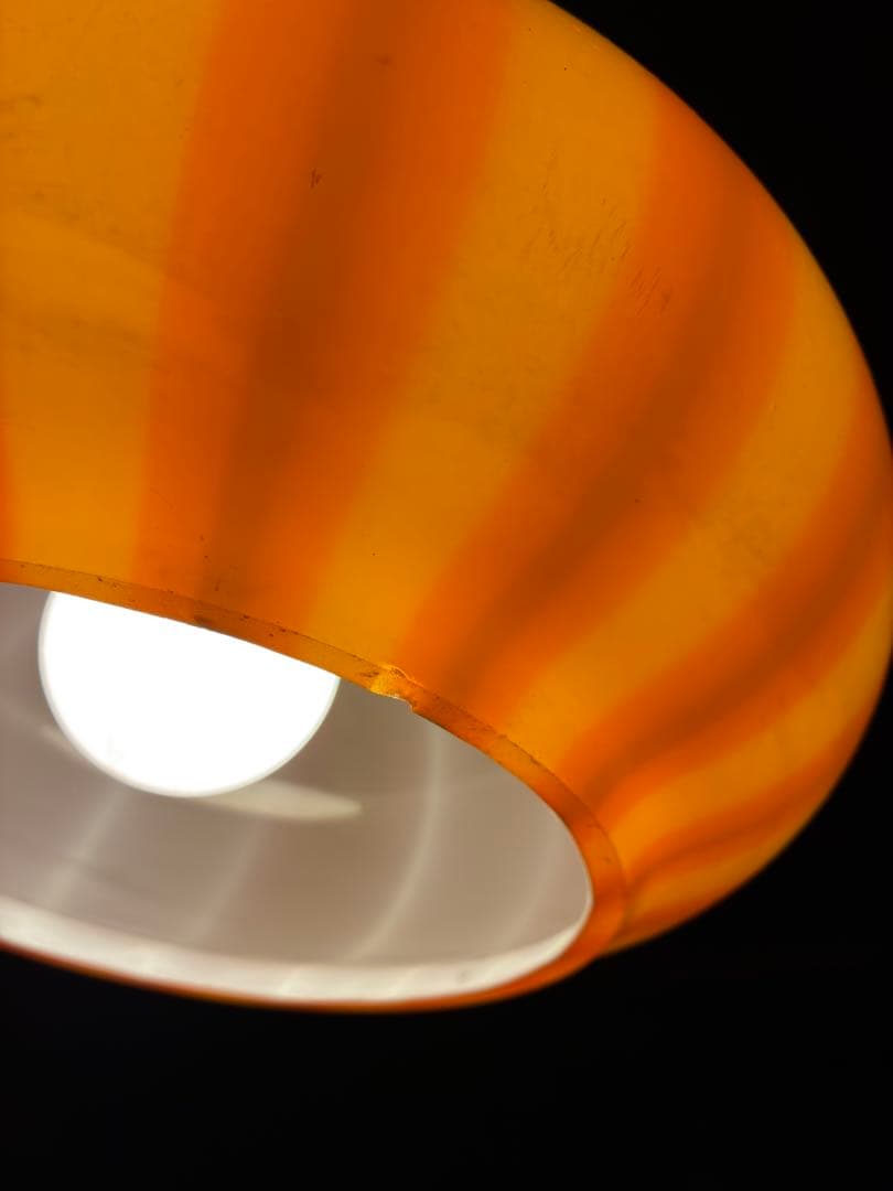 オレンジ　レトロ　ストライプ　ガラスペンダントライト