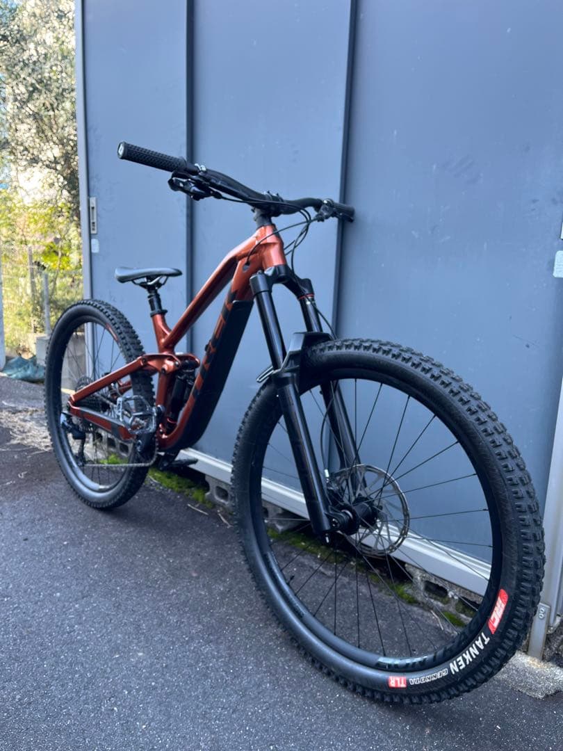 TREK SLASH 8 GEN5 トレックスラッシュ8