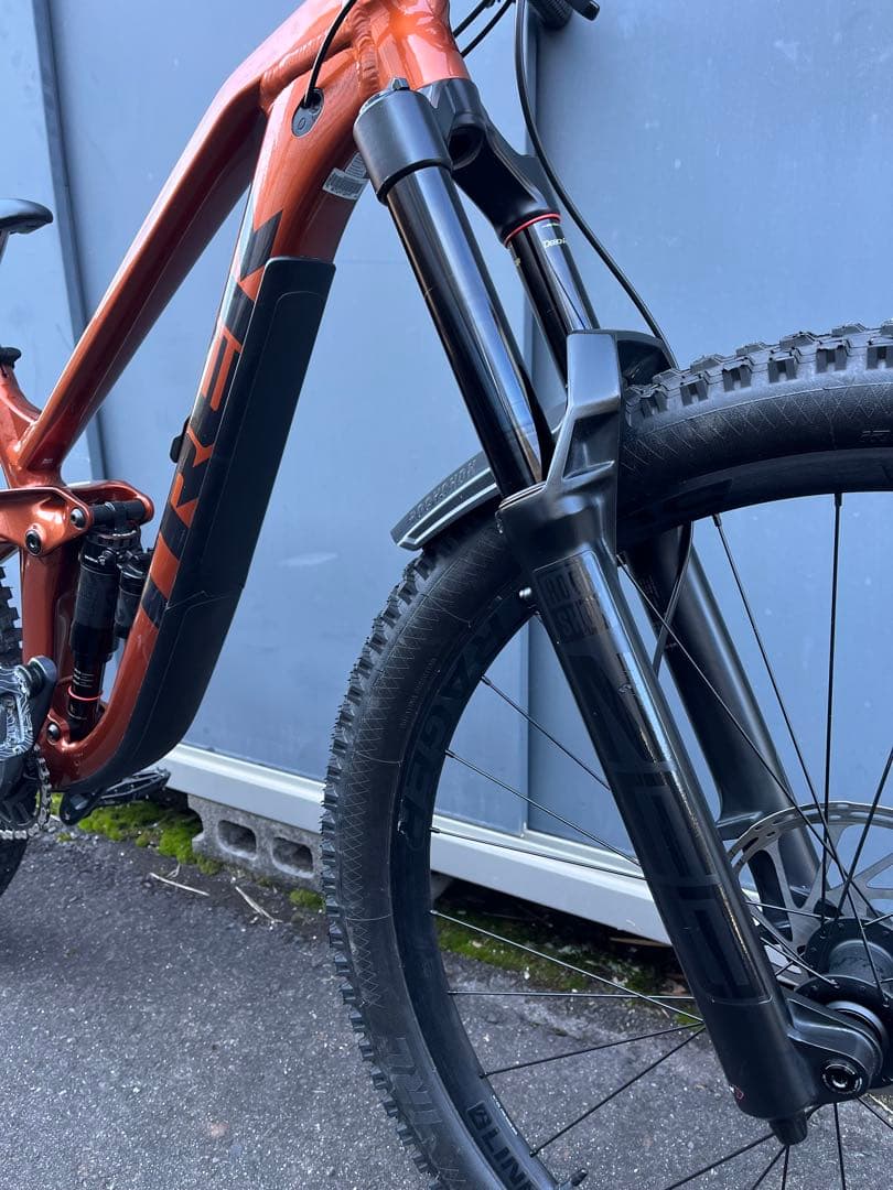 TREK SLASH 8 GEN5 トレックスラッシュ8