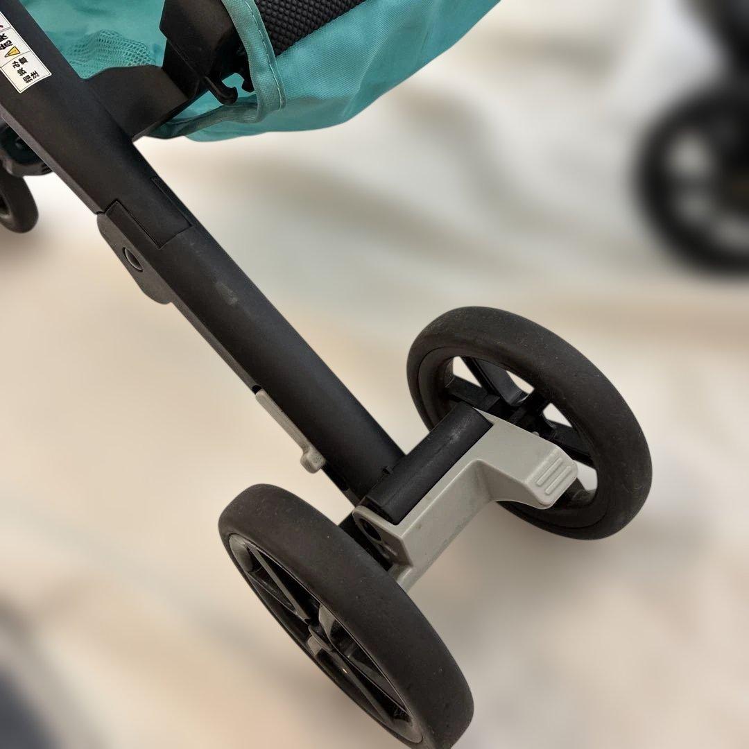 ポキット POCKIT 折りたたみベビーカー　緑