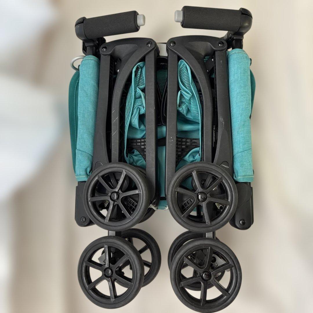ポキット POCKIT 折りたたみベビーカー　緑