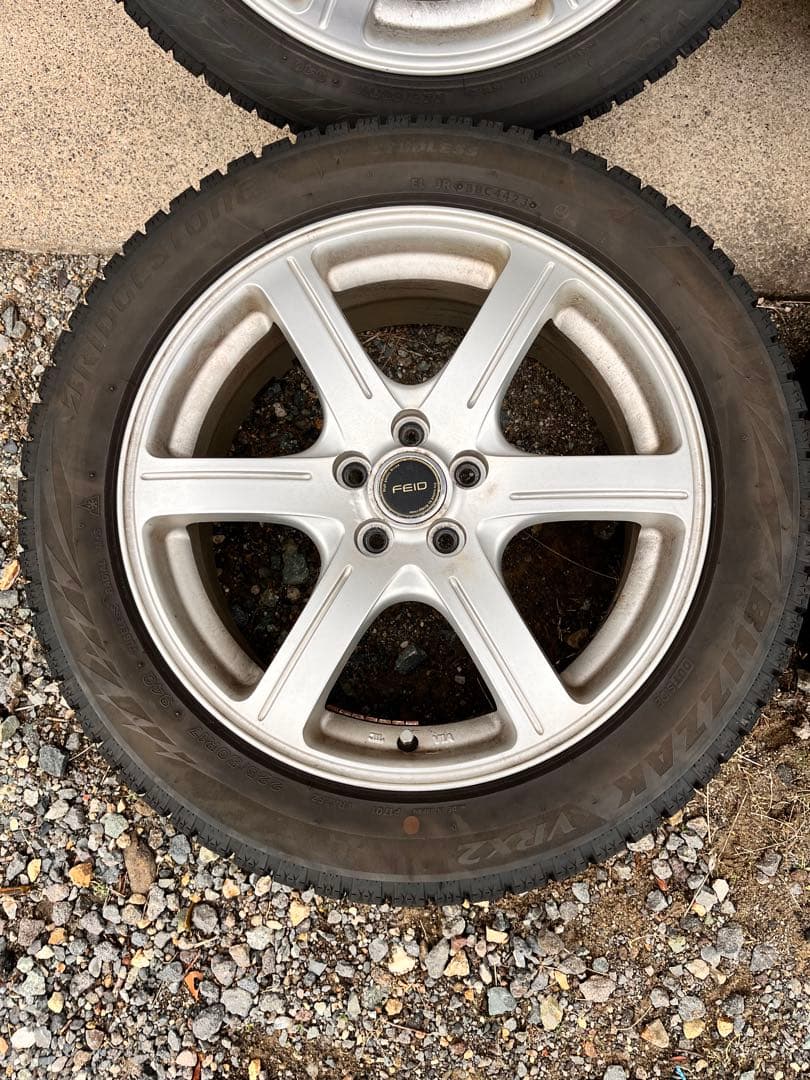 225/50R17 スタッドレスタイヤ ブリヂストン VRX2 17インチ