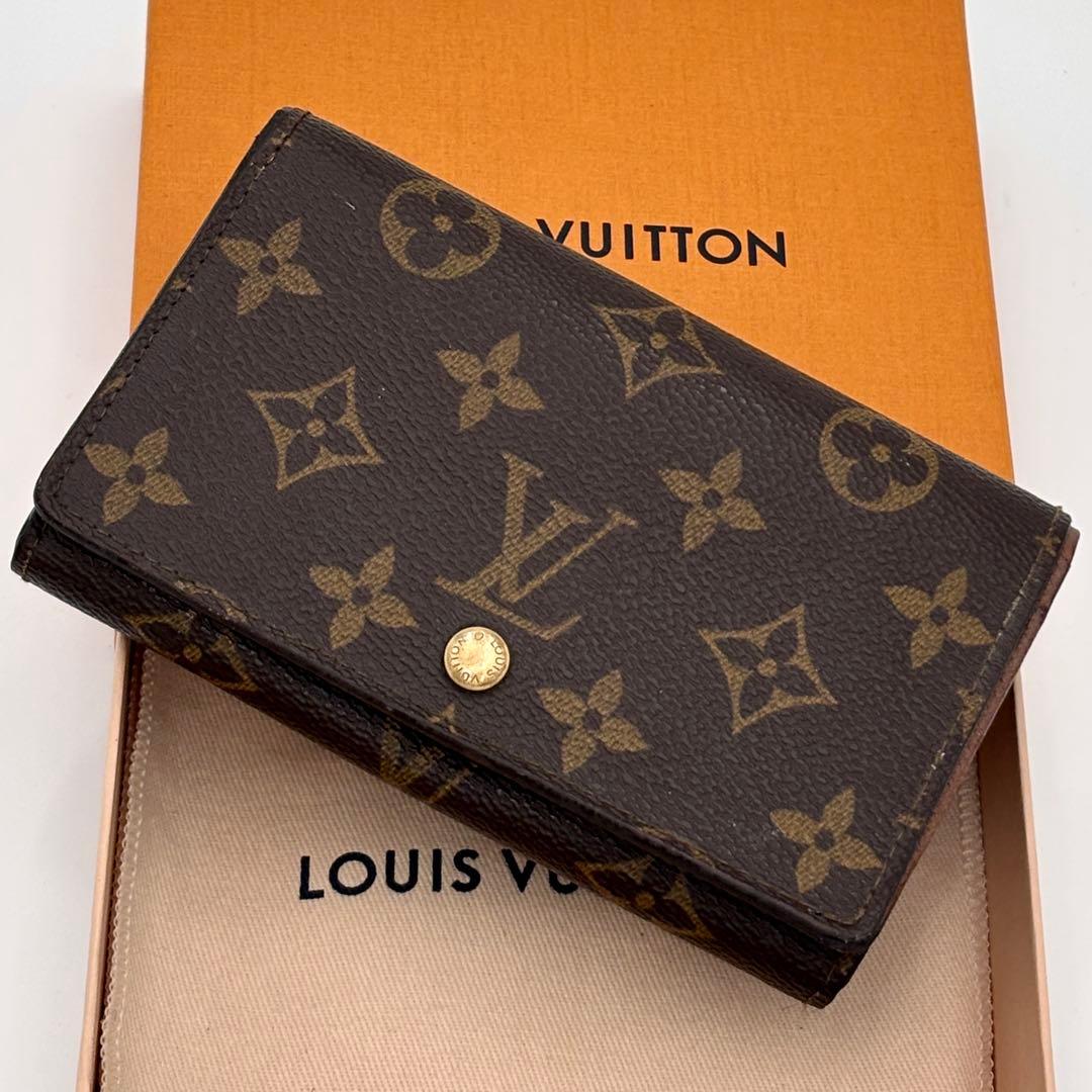 ルイヴィトン モノグラム ポルトモネ・ビエ トレゾール 二つ折り財布　コンパクト