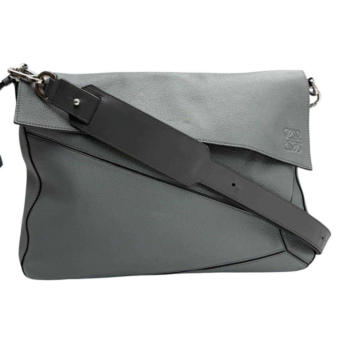 6168 美品 ロエベ LOEWE アナグラム パズル メッセンジャーバッグ