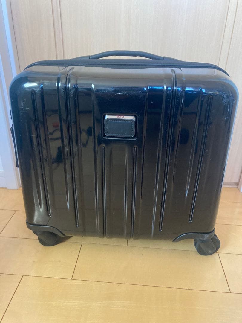 TUMI トゥミ V3 4輪 キャリーケースト スーツケース